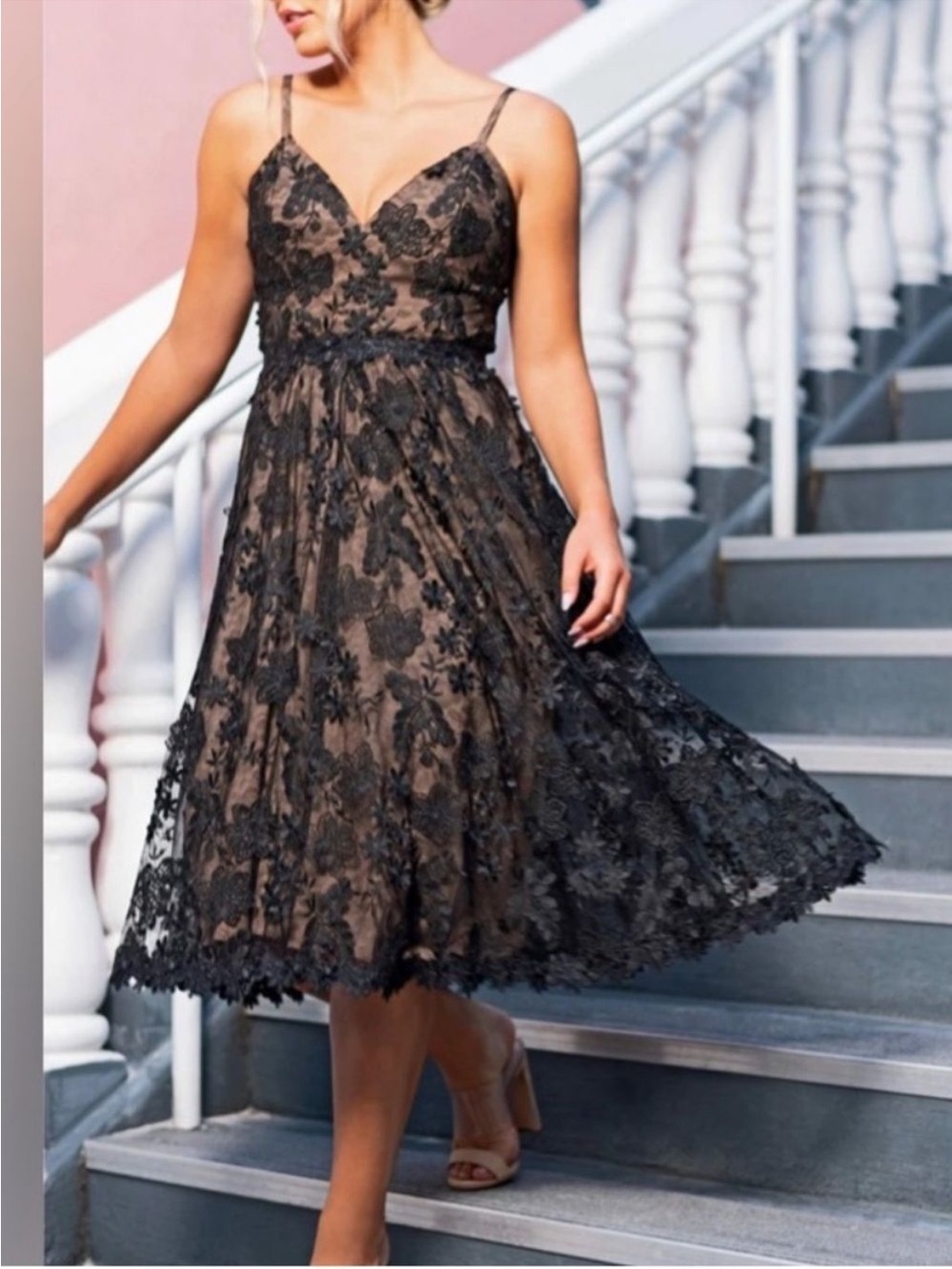 ✨NEW ✨ Dress The Population Tahani Black Appliqué Midi Lace Dress Black